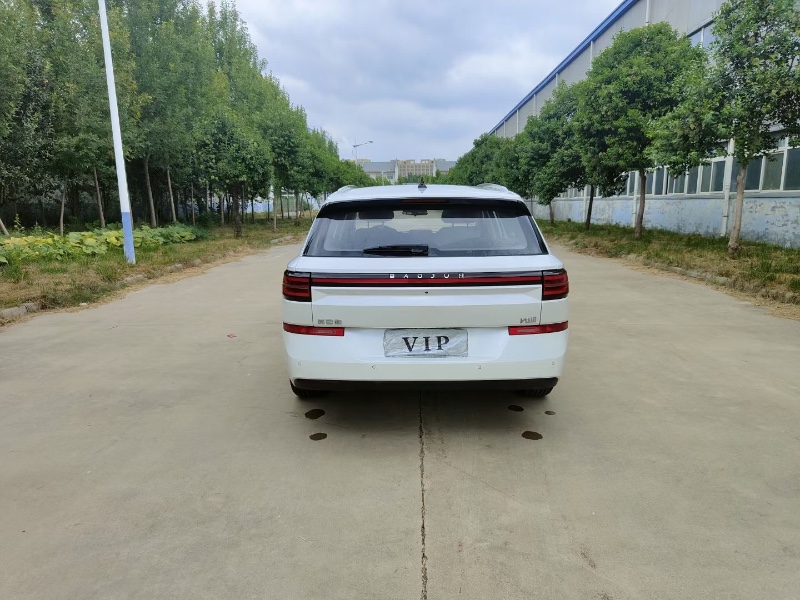北京22年寶駿Valli2