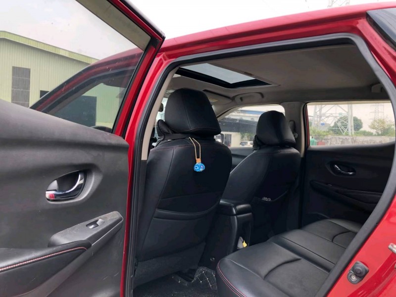 东莞16年日产蓝鸟6