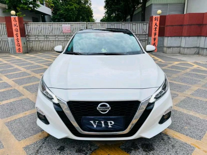东莞21年日产天籁1