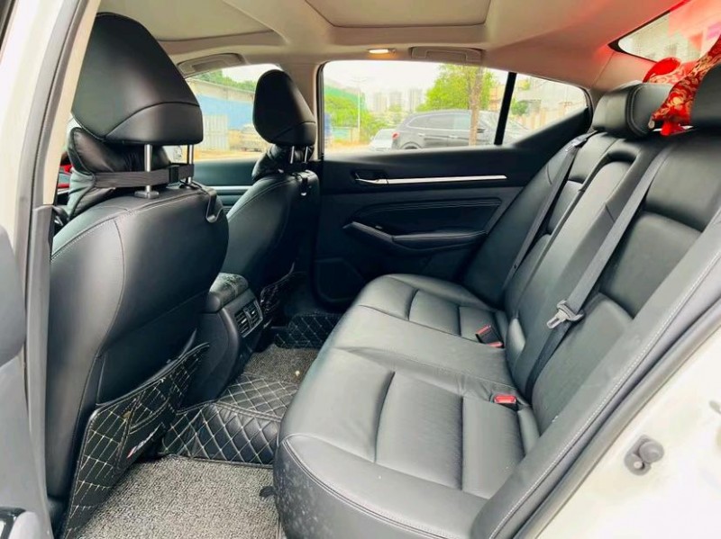 东莞21年日产天籁6