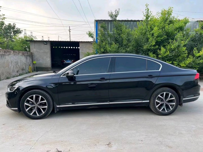 济宁21年大众迈腾2