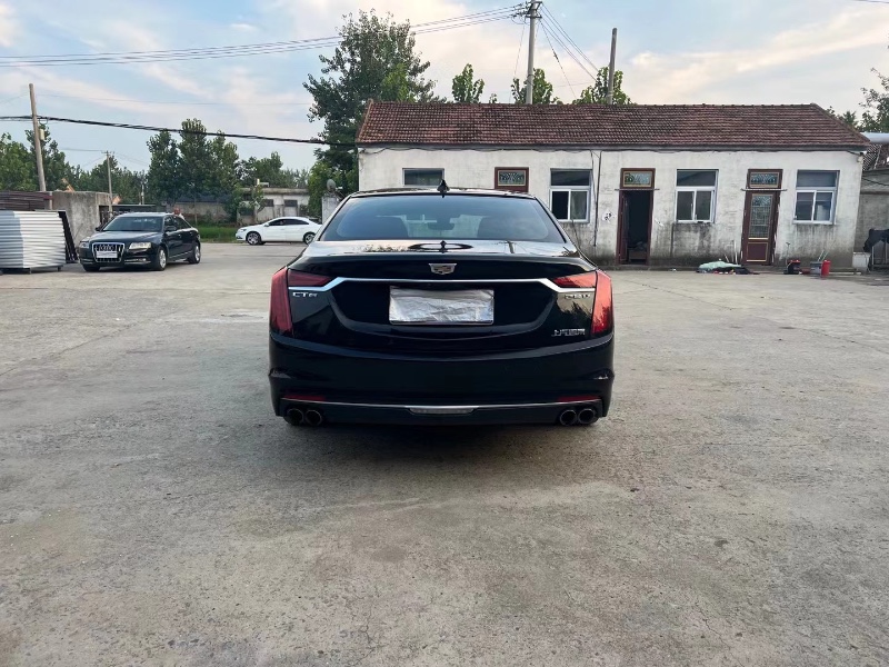 徐州20年凯迪拉克CT68