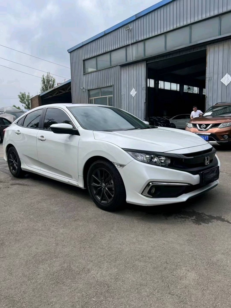 沈阳21年本田思域3