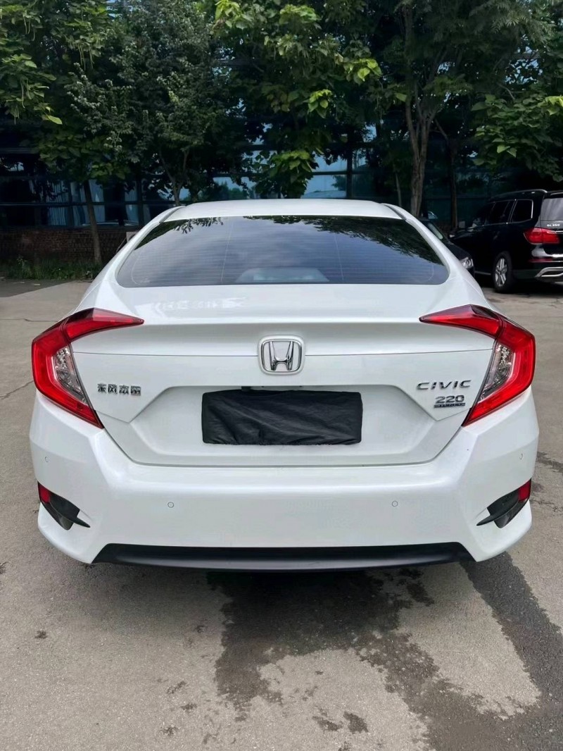 沈阳21年本田思域6