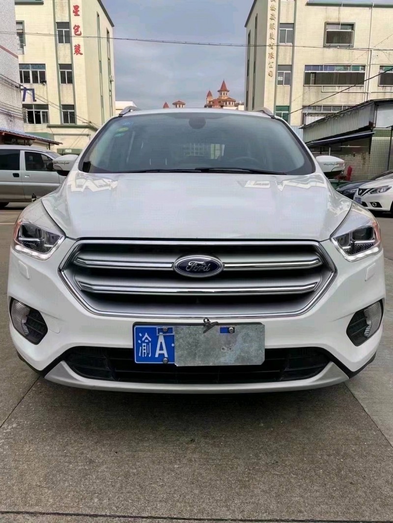 中山19年福特翼虎1