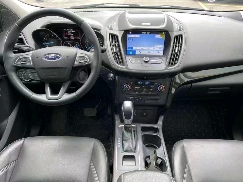 中山19年福特翼虎7