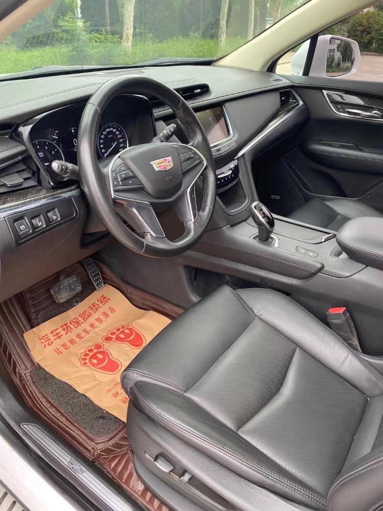 徐州18年凯迪拉克XT52