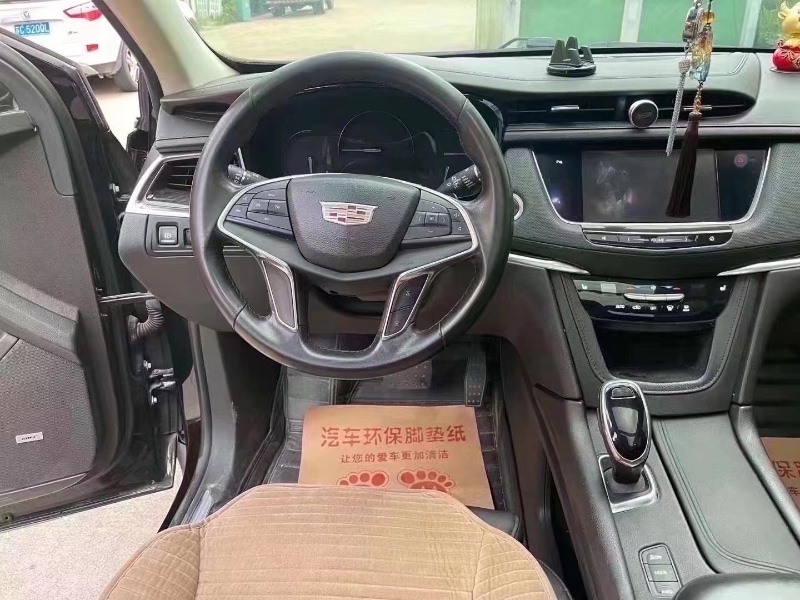 徐州17年凯迪拉克XT54