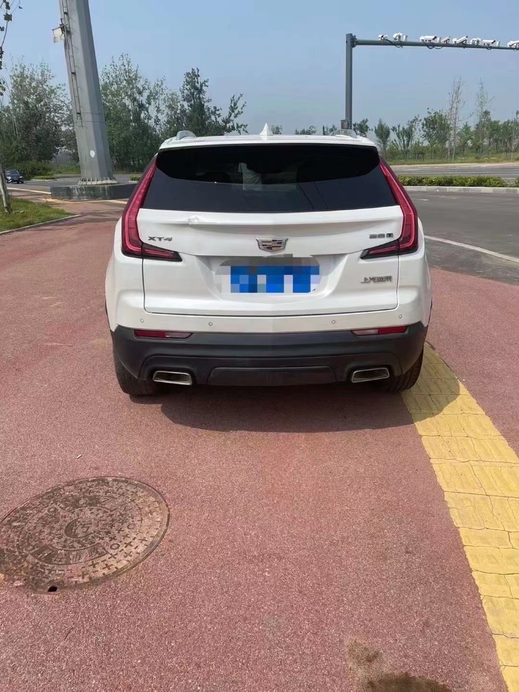 枣庄20年凯迪拉克XT42