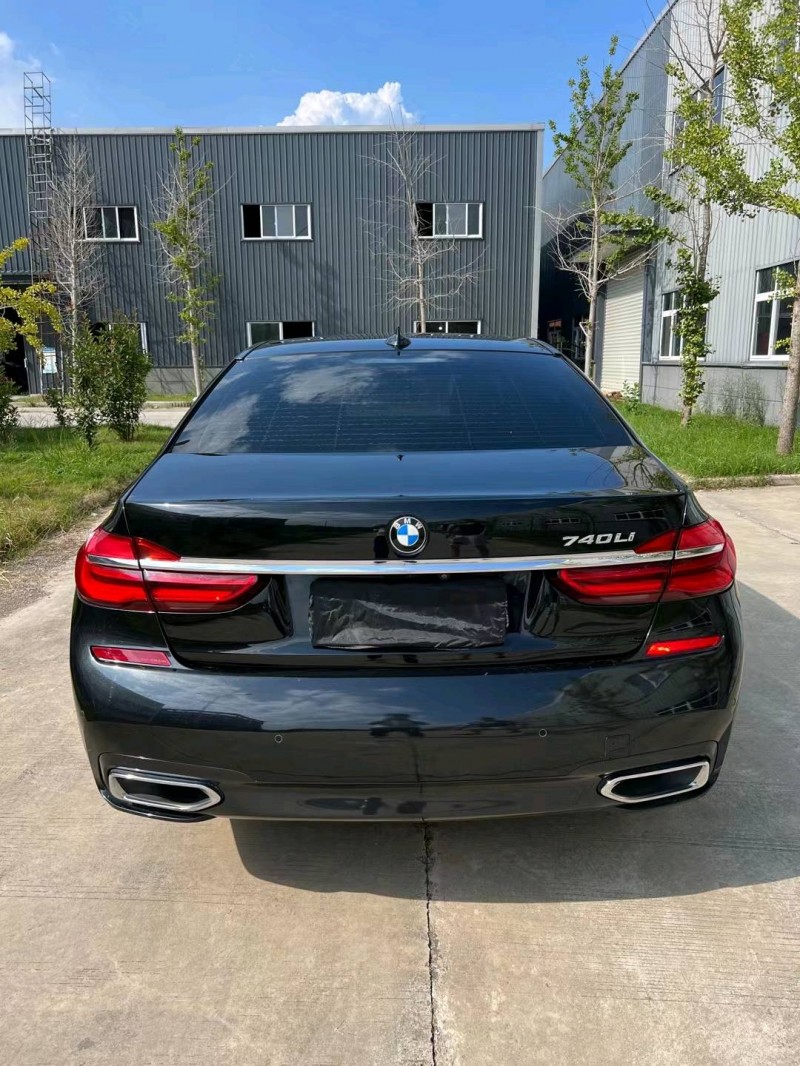 徐州17年宝马7系8