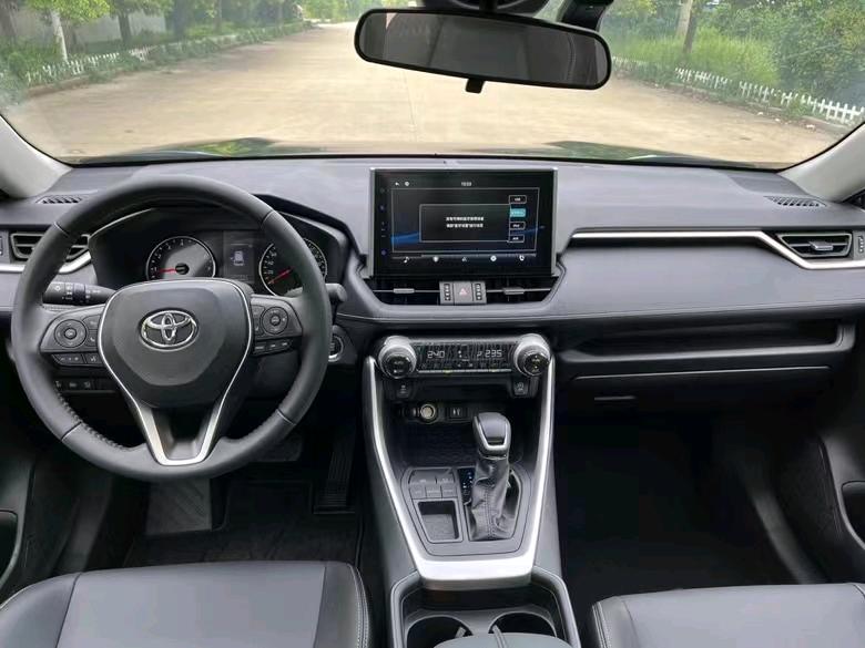 盐城22年丰田威兰达7