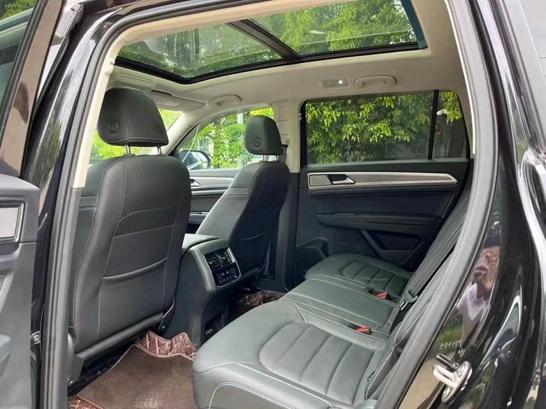 盐城20年大众途昂5