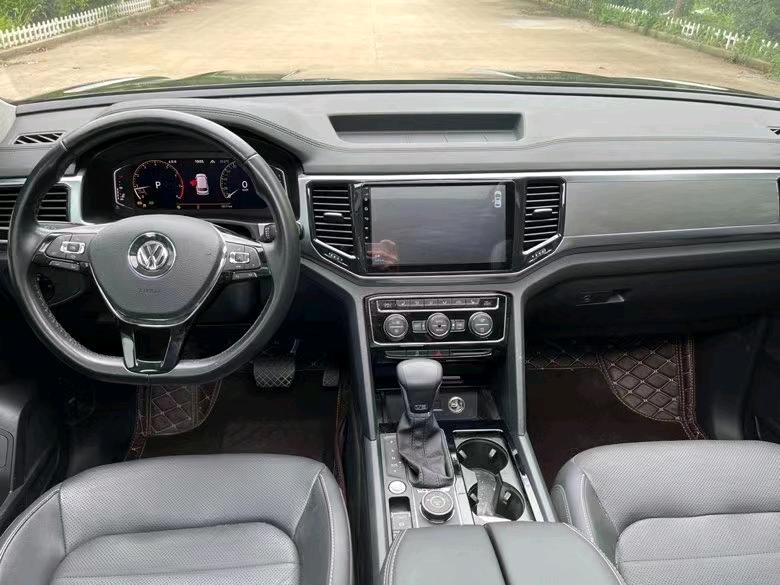 盐城20年大众途昂7