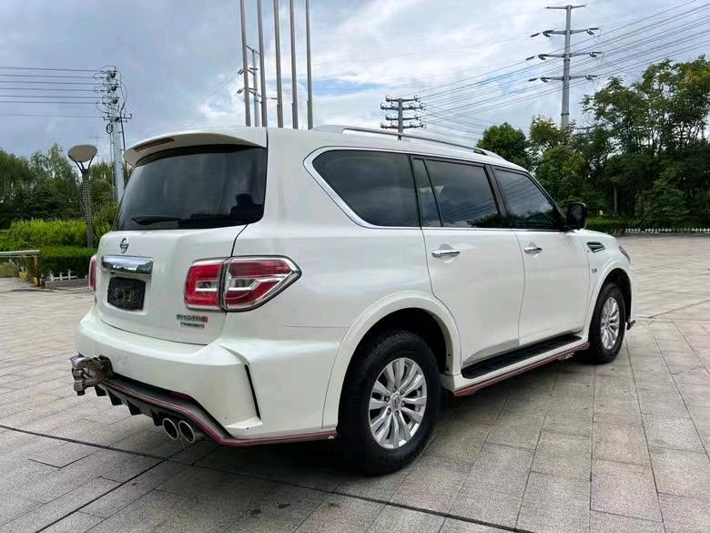 盐城18年日产途乐2