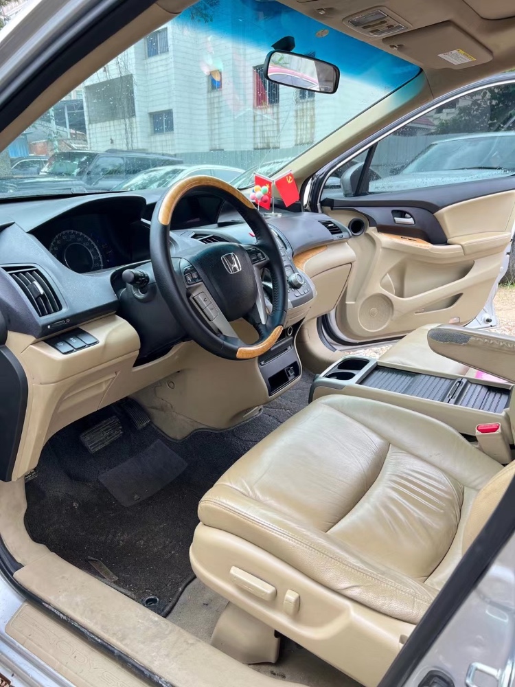 广州10年本田奥德赛9