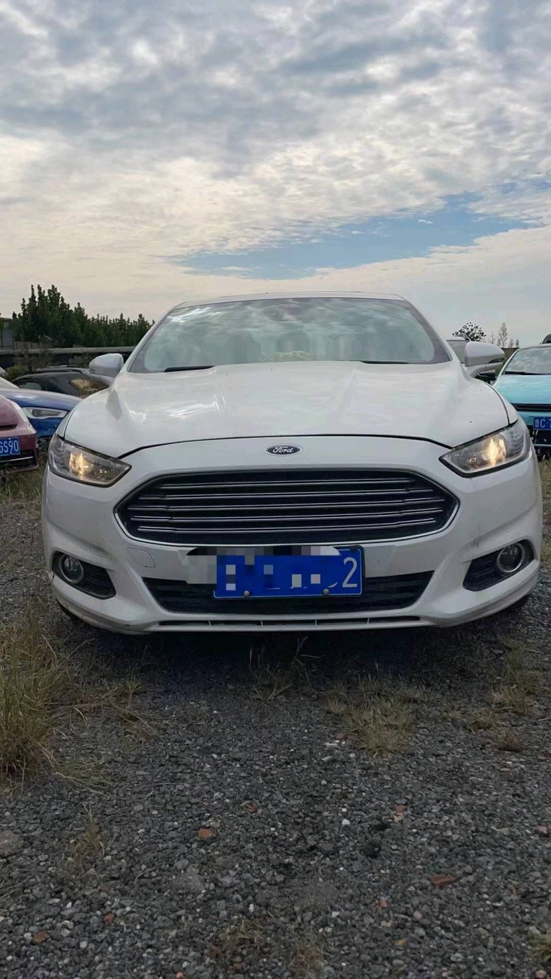 济南15年福特蒙迪欧1