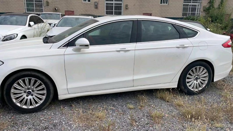 济南15年福特蒙迪欧3