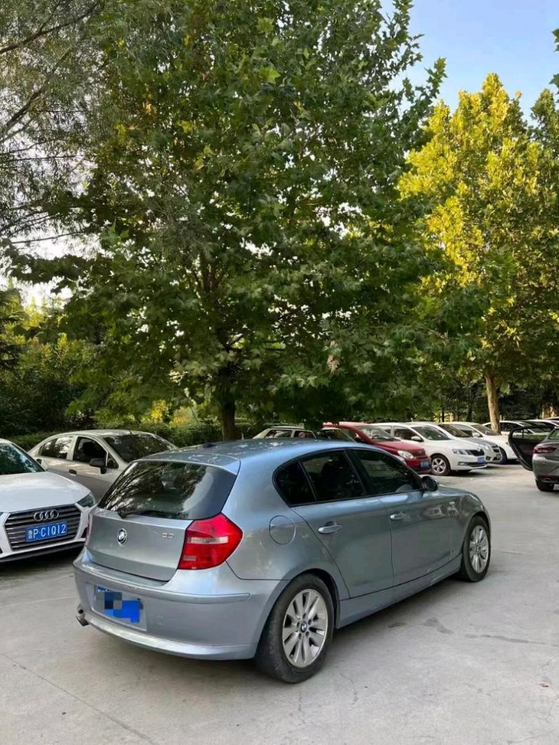 东营09年宝马1系7
