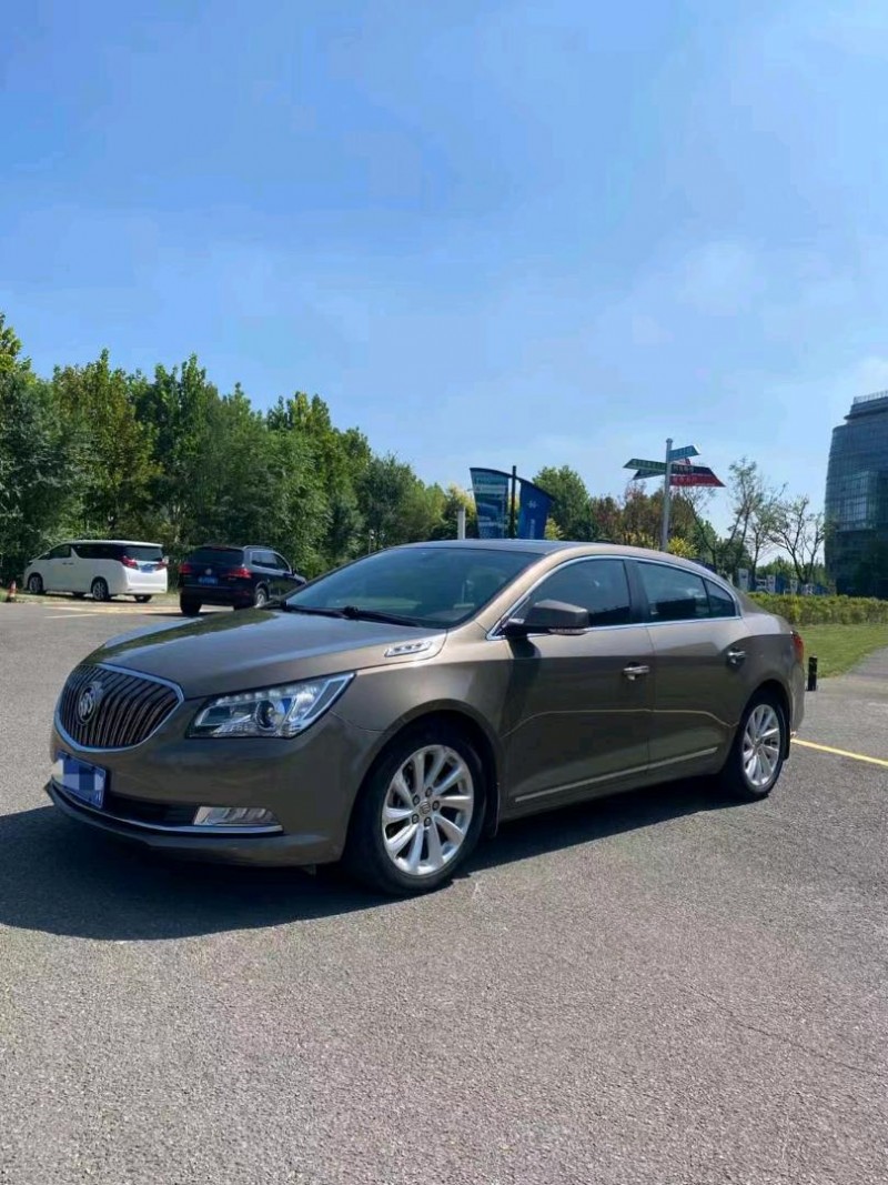 枣庄15年别克君越3