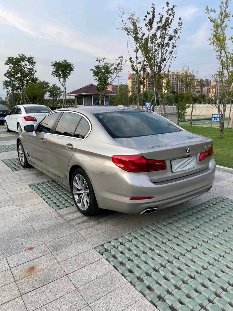 徐州17年宝马5系6