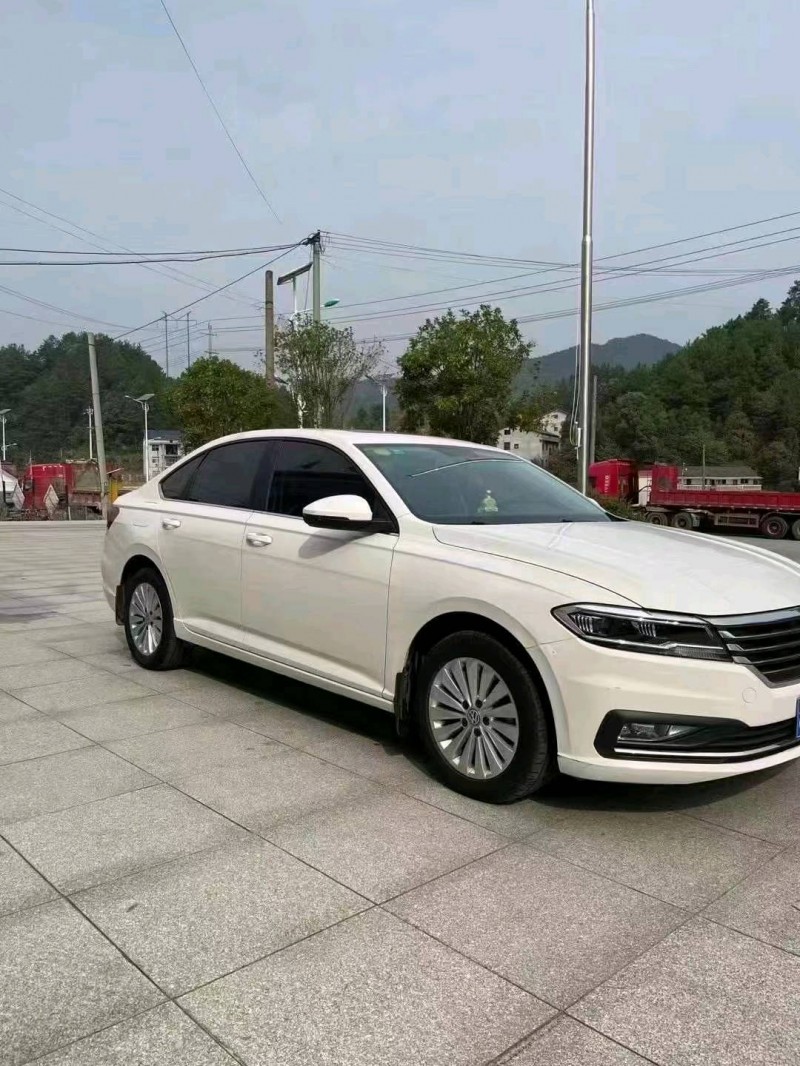 邵阳18年大众朗逸3