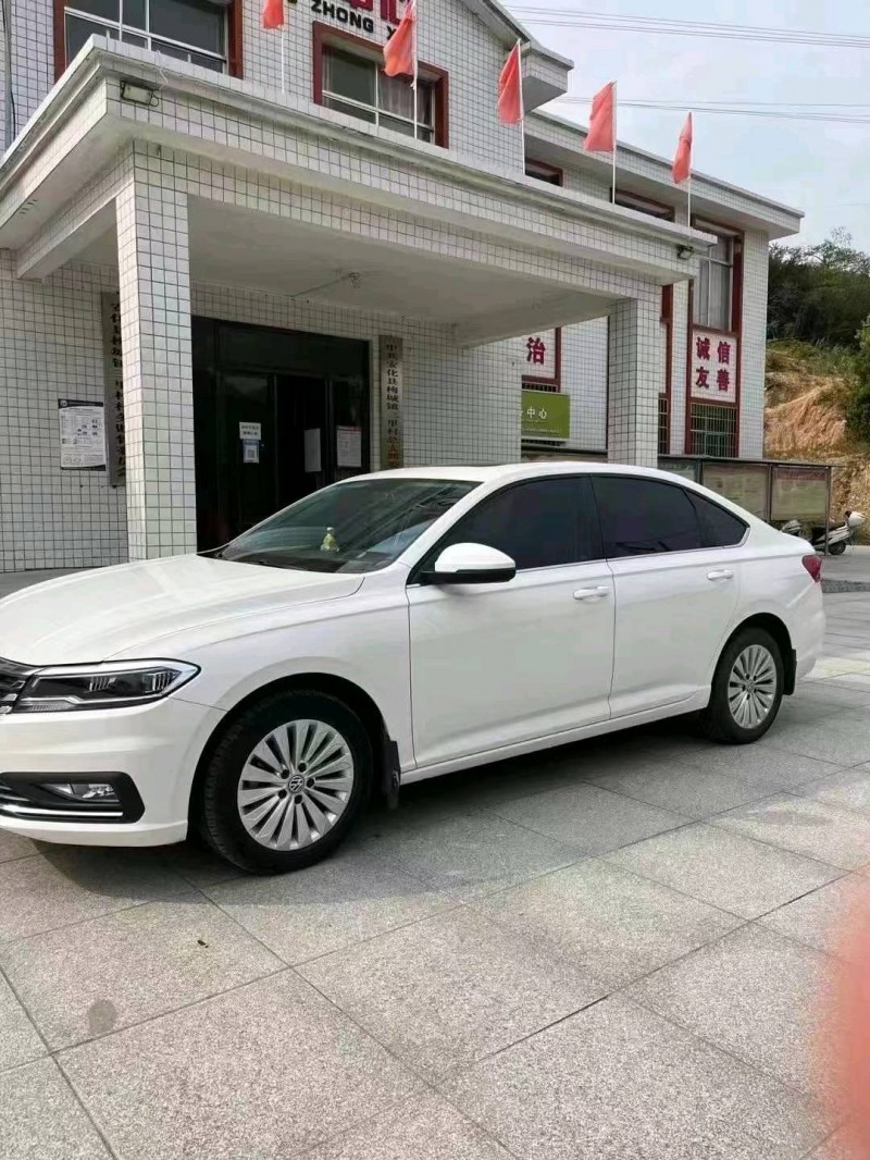 邵阳18年大众朗逸6