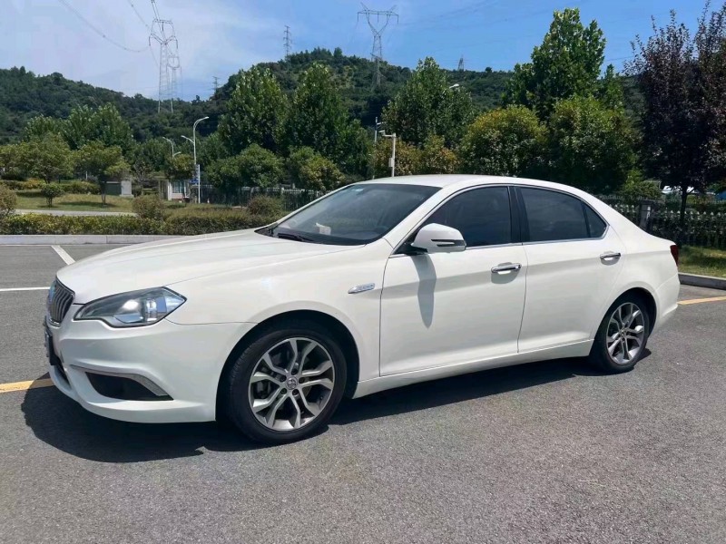 北京19年北汽绅宝D703