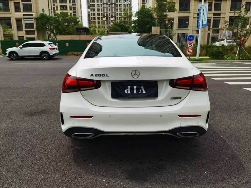 蘇州20年奔馳A9