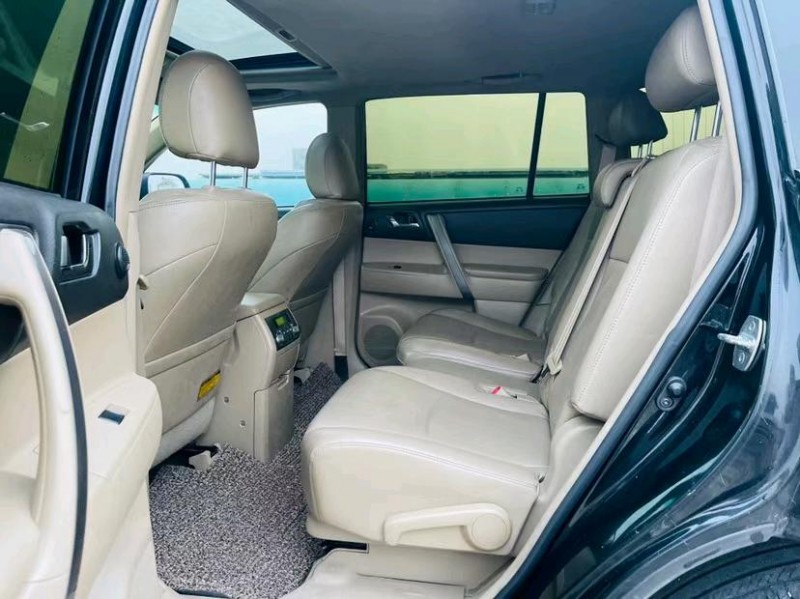 东莞12年丰田汉兰达4