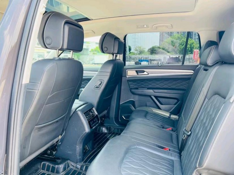 东莞20年大众途昂6