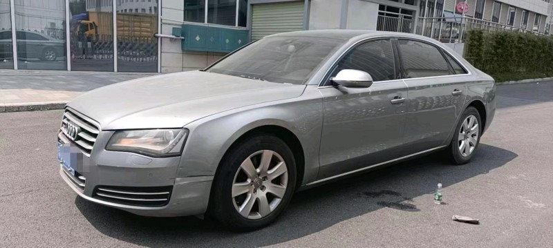 廣州11年奧迪A8L1
