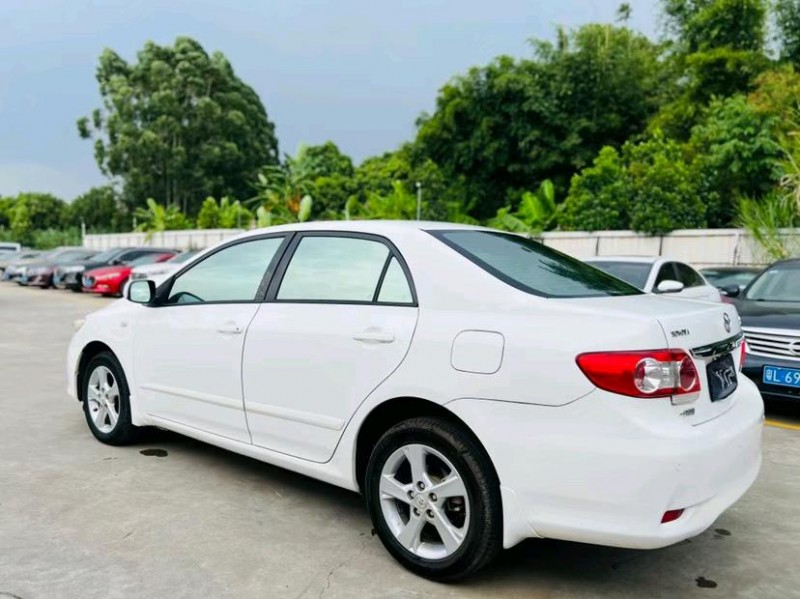 东莞13年丰田卡罗拉8