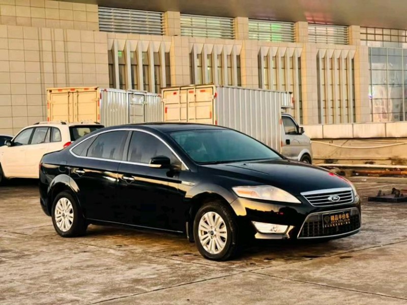 东莞11年福特蒙迪欧-致胜2