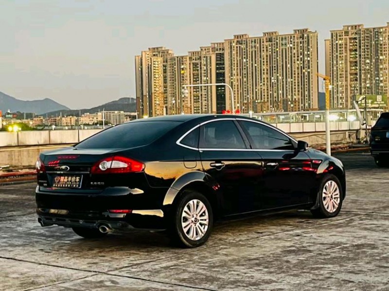 东莞11年福特蒙迪欧-致胜7