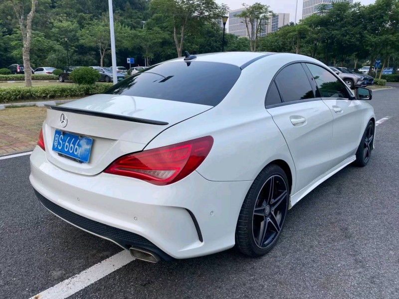 广州14年奔驰CLA7