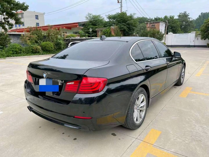 济南13年宝马5系7