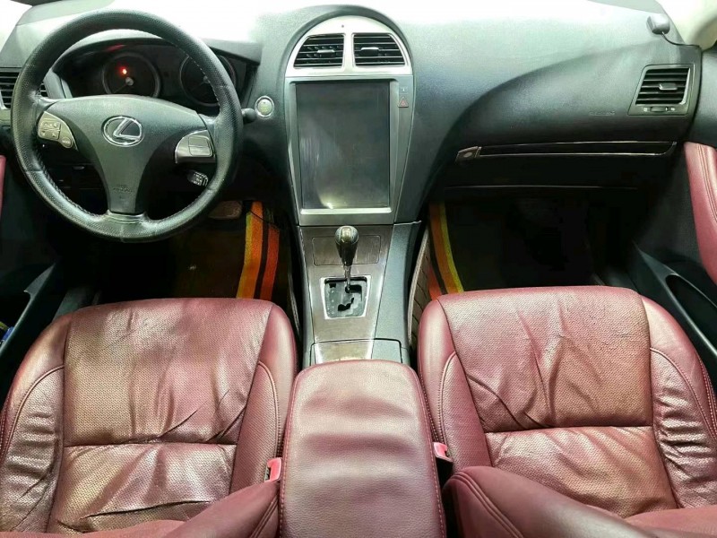 济宁12年雷克萨斯ES7