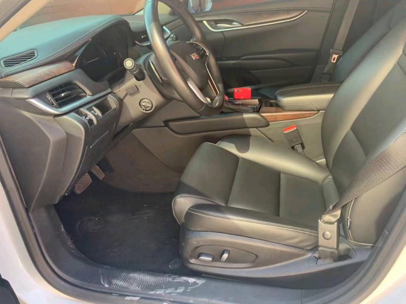 保定18年凯迪拉克XTS2