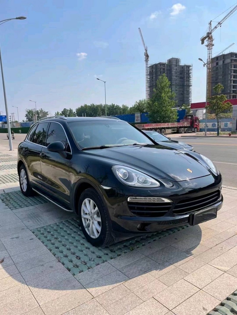徐州14年保时捷卡宴3