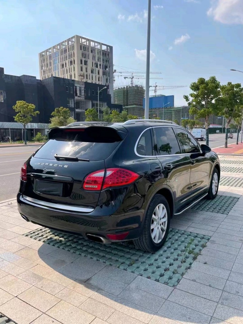 徐州14年保时捷卡宴8