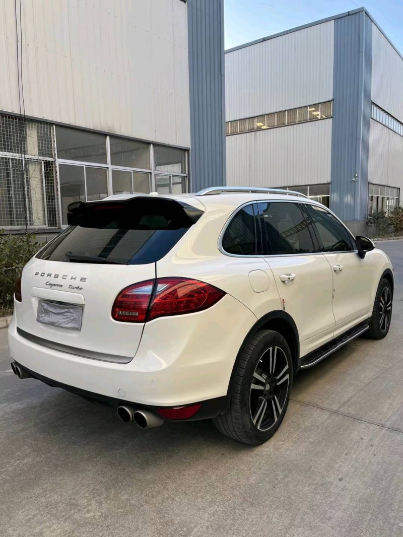 徐州13年保时捷卡宴4