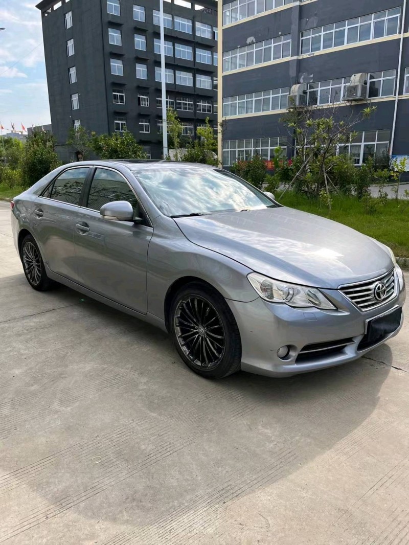 徐州10年丰田锐志7