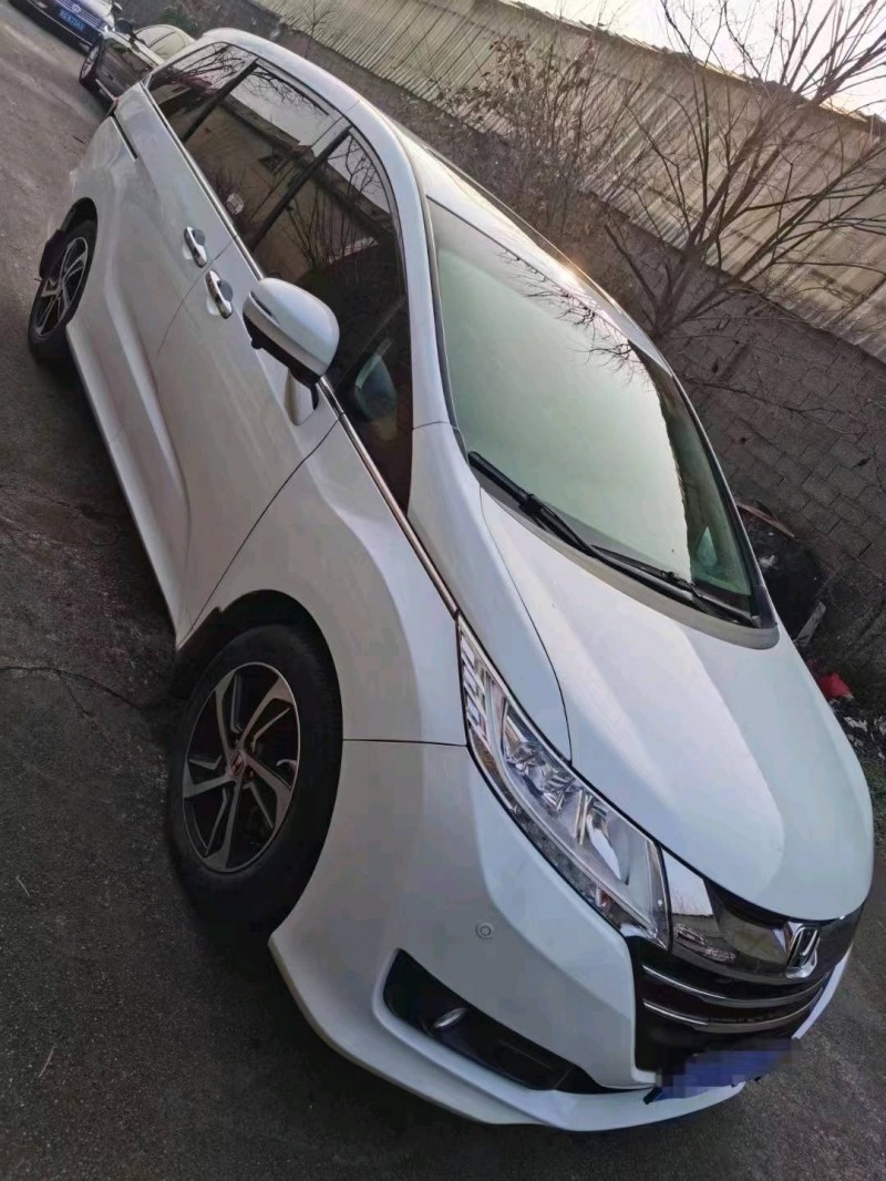 青岛18年本田奥德赛3