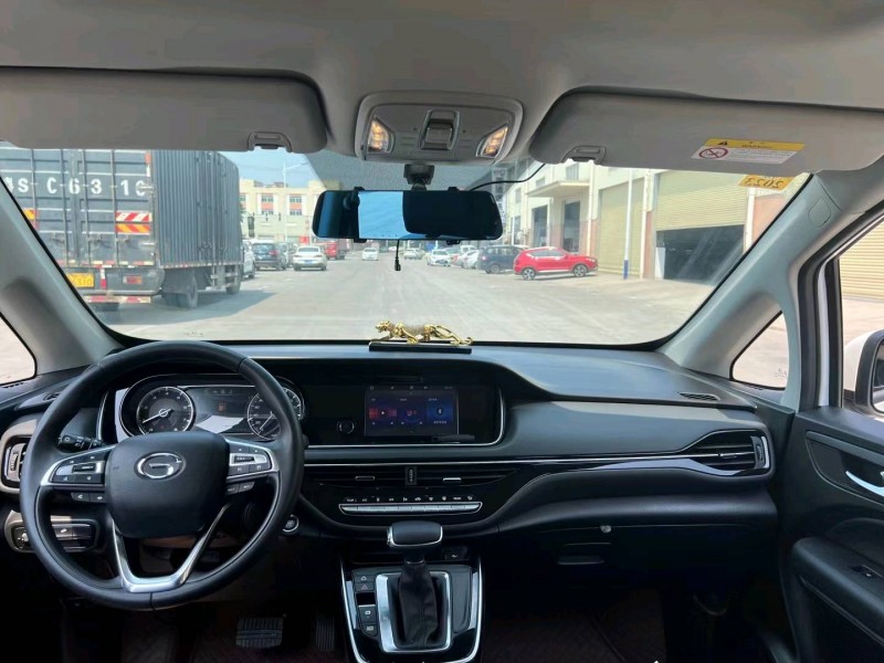 东莞21年传祺M66