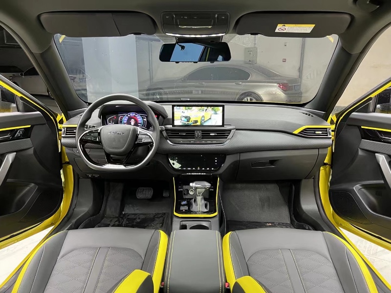 成都22年东风奕炫7