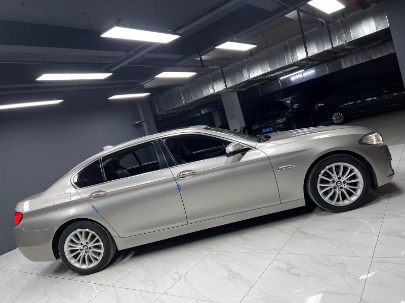 成都15年宝马5系7