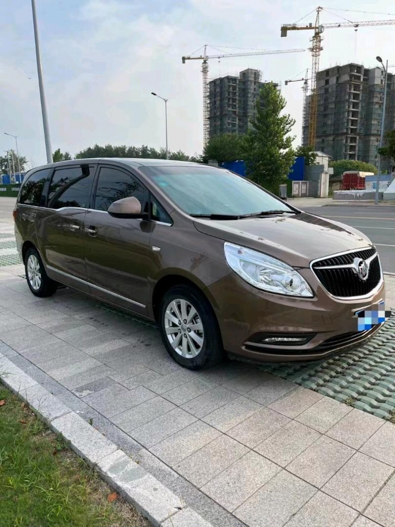 徐州19年别克GL82