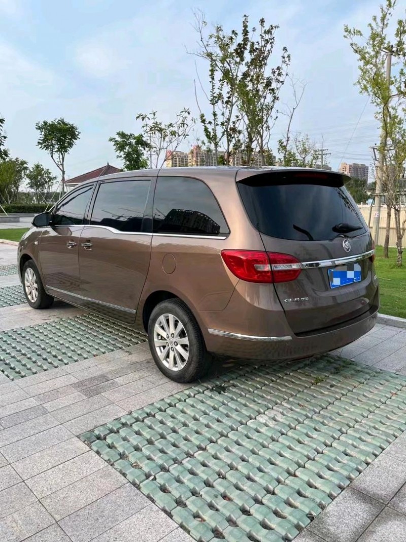 徐州19年别克GL85