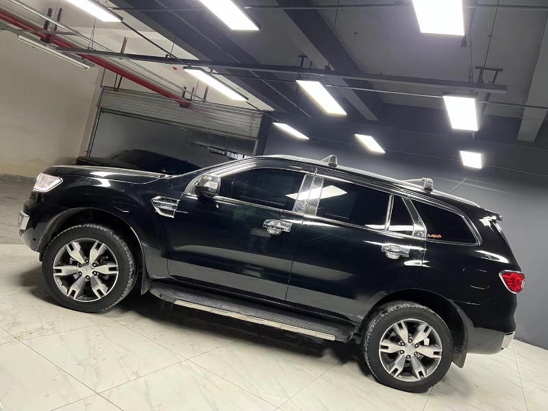 成都16年福特撼路者4