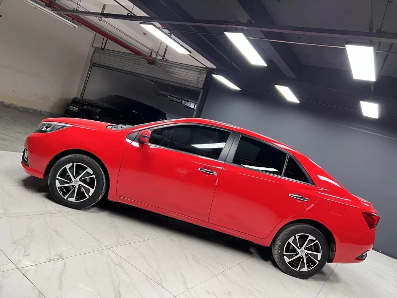 成都16年众泰Z3003